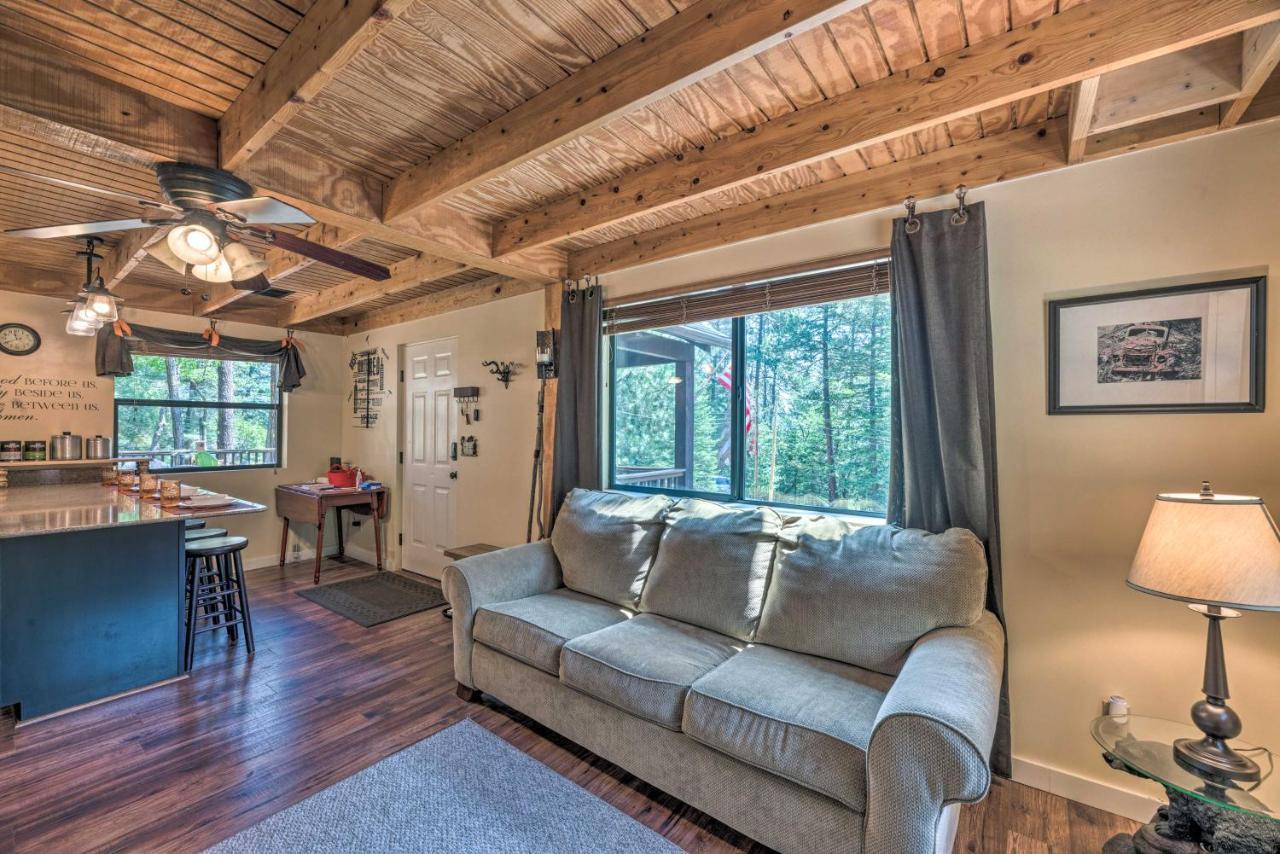 Casa Verde Cabin With Fire Pit 4 Mi To Ski كلاودكروفت المظهر الخارجي الصورة